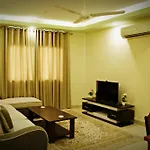 Weekend Hotel