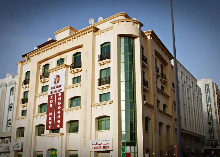 Weekend Hotel